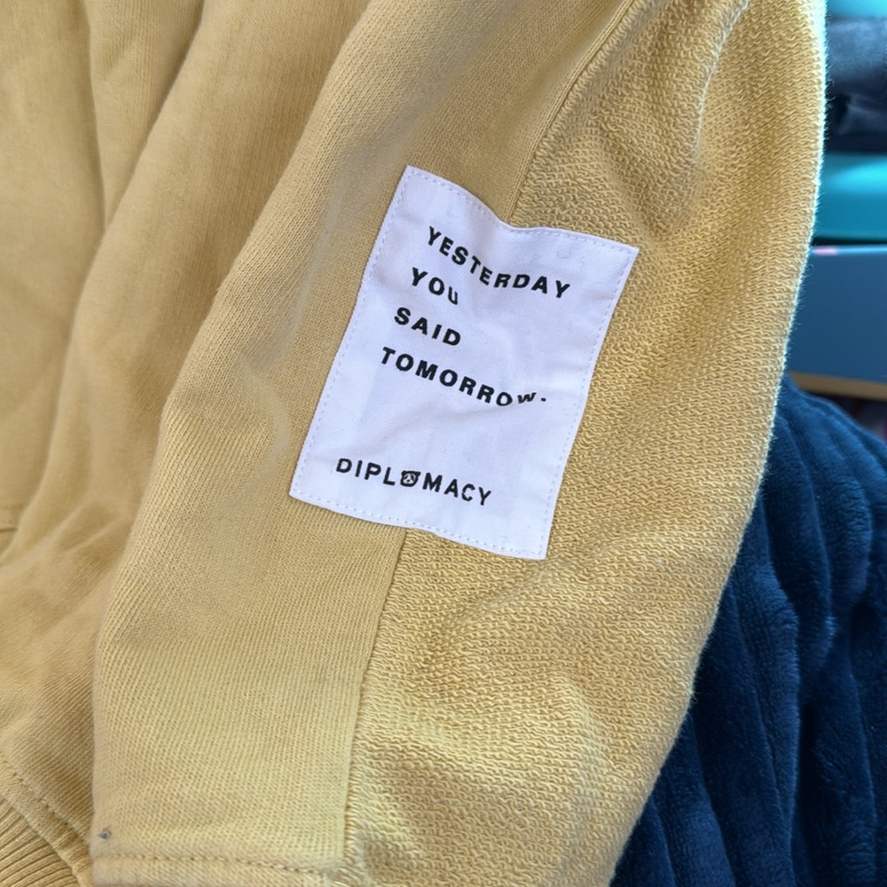 @dina_fiore Colorful Knit Shawl bundle - Picture 6 of 17